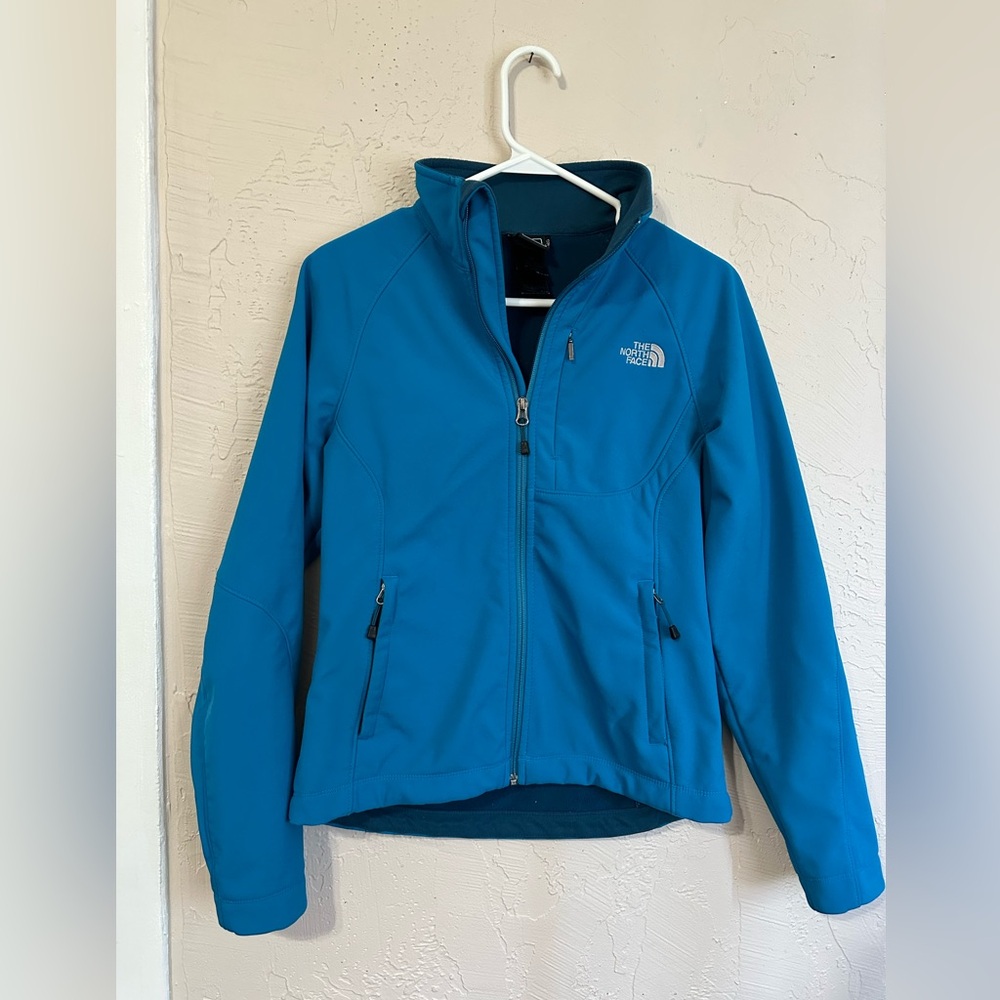 ❤️‍🔥2/$20❤️‍🔥The North Face Jacket Size Small